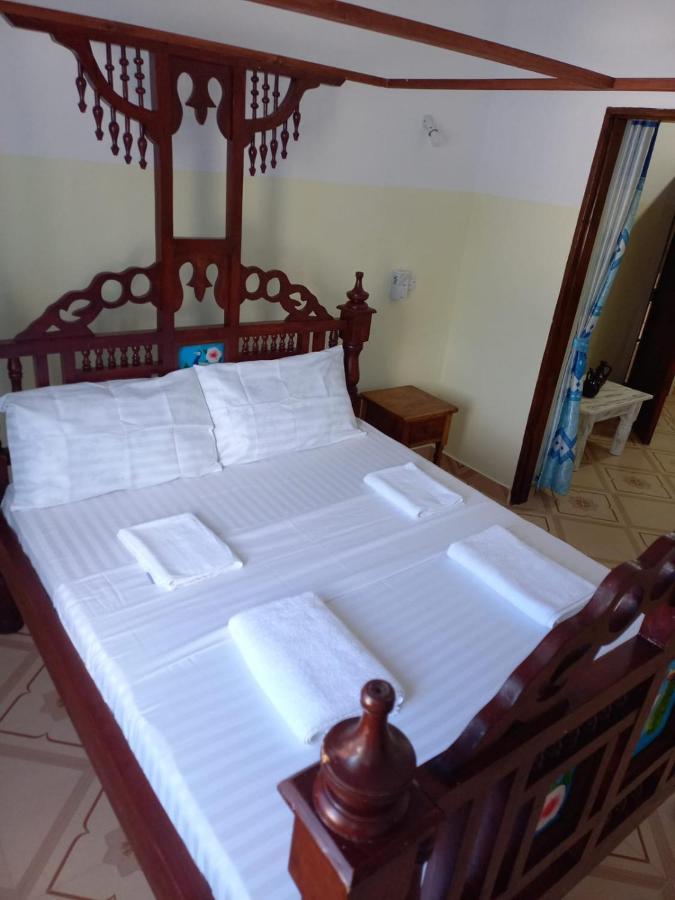 Rhino Apartment 瓦塔穆 外观 照片