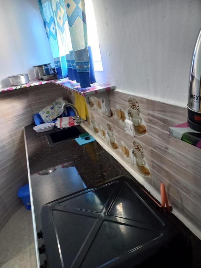 Rhino Apartment 瓦塔穆 外观 照片